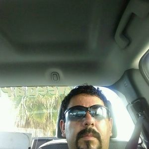 Meet your Posher, Sal